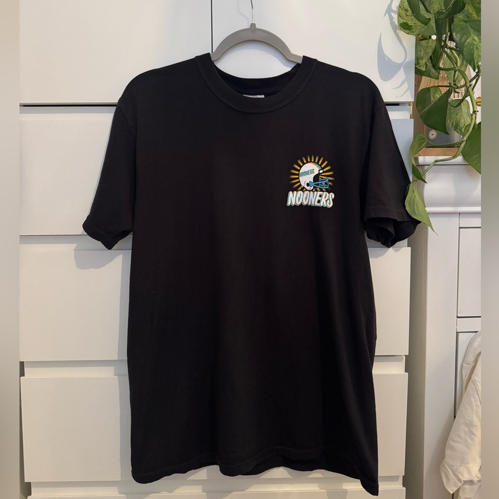 Barstool sports Nooners high noon black graphic football t shirt men’s medium